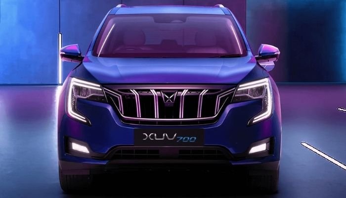 Mahindra XUV700 unveiled in India