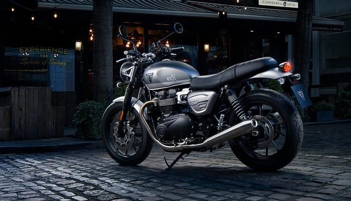 Triumph Launches Limited-edition ‘Gold Line’ Range of Modern Classics