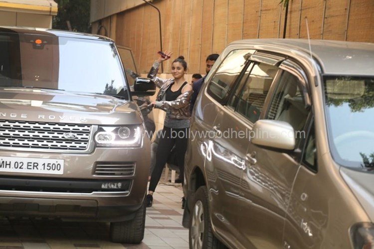 Alia Bhatt Car Collection Land Rover Range Rover