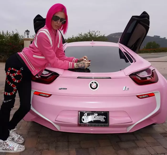 Car Collection of Jeffree Star BMW i8 Roadster