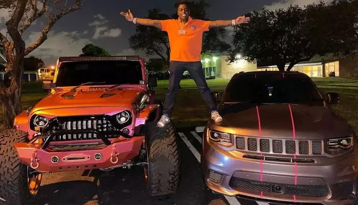 Kodak Black Is Back to Matching His Rides, a Dodge Charger and a Cadillac  Escalade - autoevolution