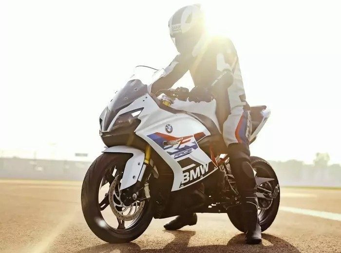 2022 BMW G 310 RR price in india