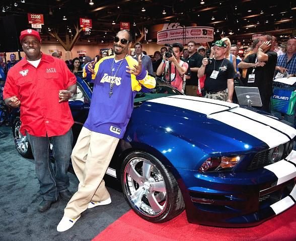 Snoop Dogg Car Collection & Net Worth