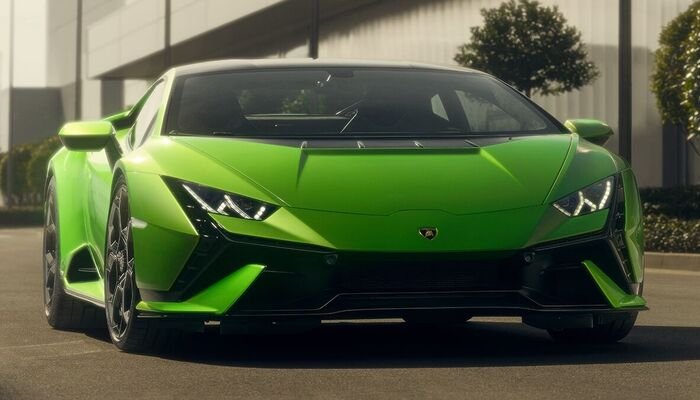 2022 Lamborghini Huracan Tecnica price in india