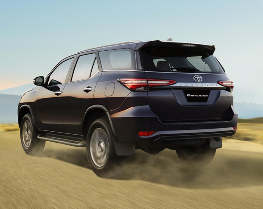 Ghazal Alagh Toyota Fortuner